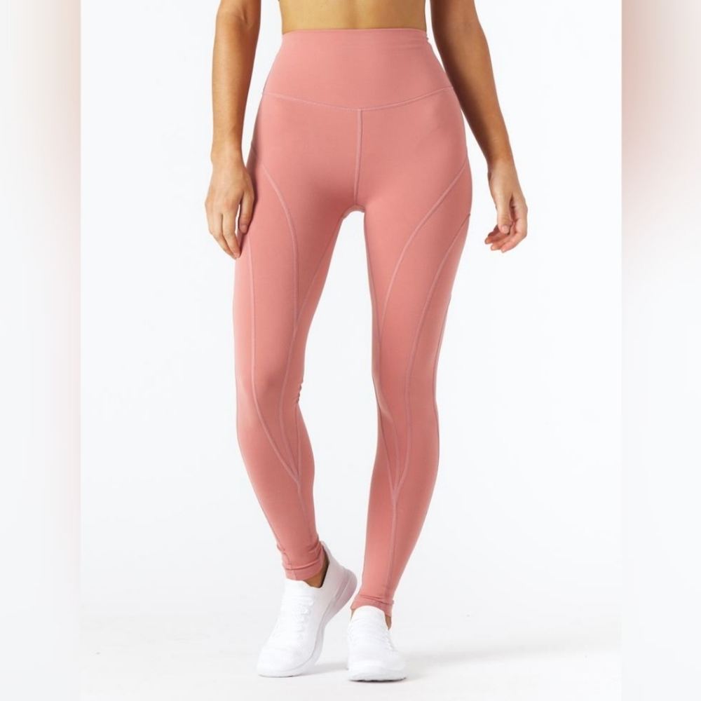 NWT Glyder Regency Legging in Clay